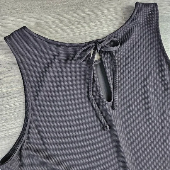 Tommy Bahama Island Cays Colorblock Romper Womens Size Large Built In Shorts - Picture 6 of 9